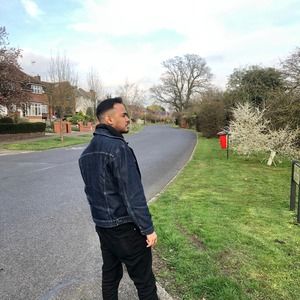 Meet your Posher, Savio